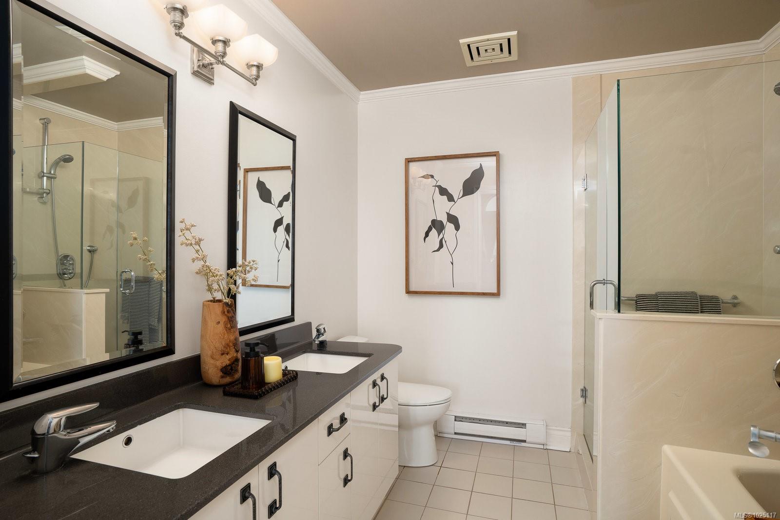 10 Paul Kane Pl # 518