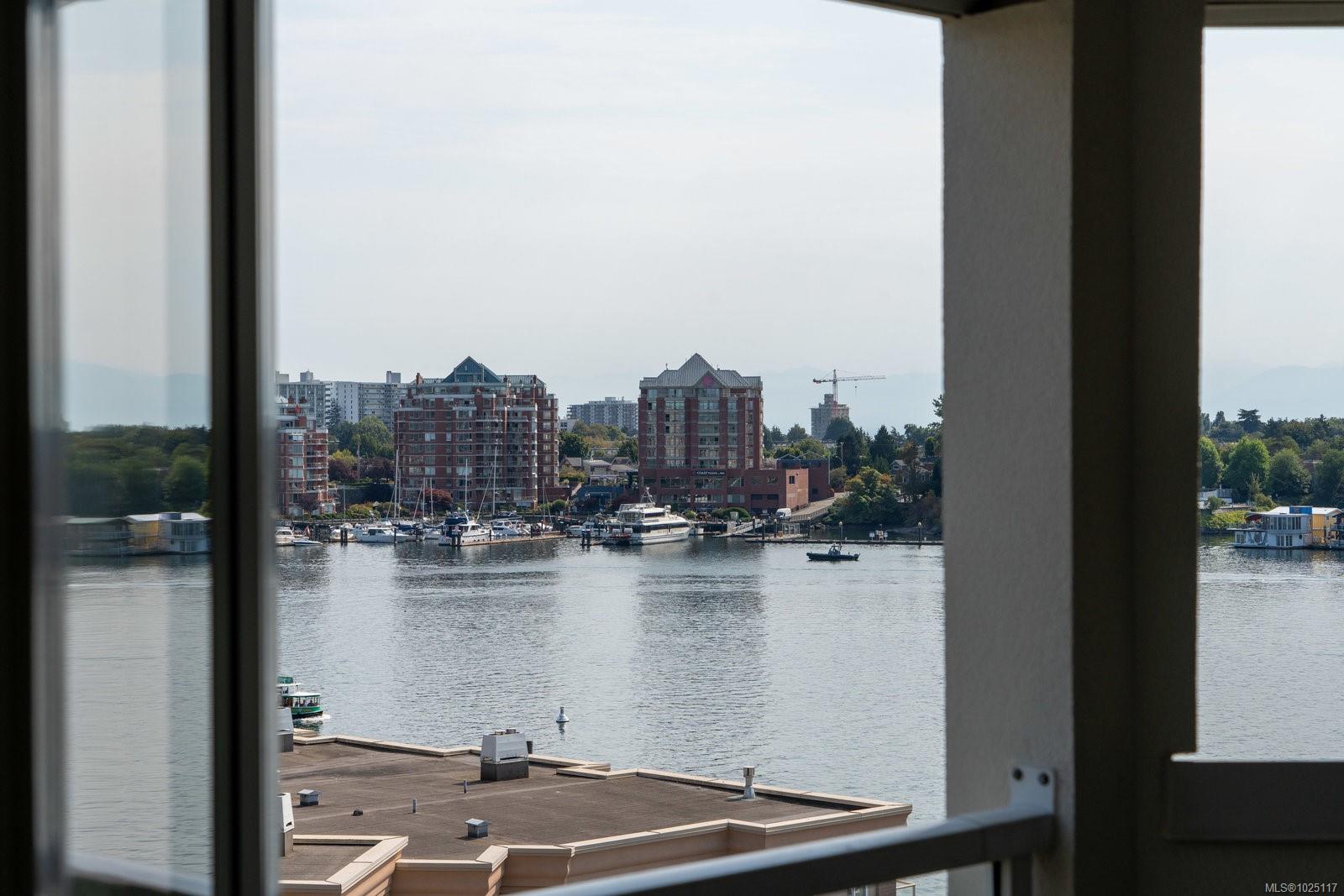 10 Paul Kane Pl # 518