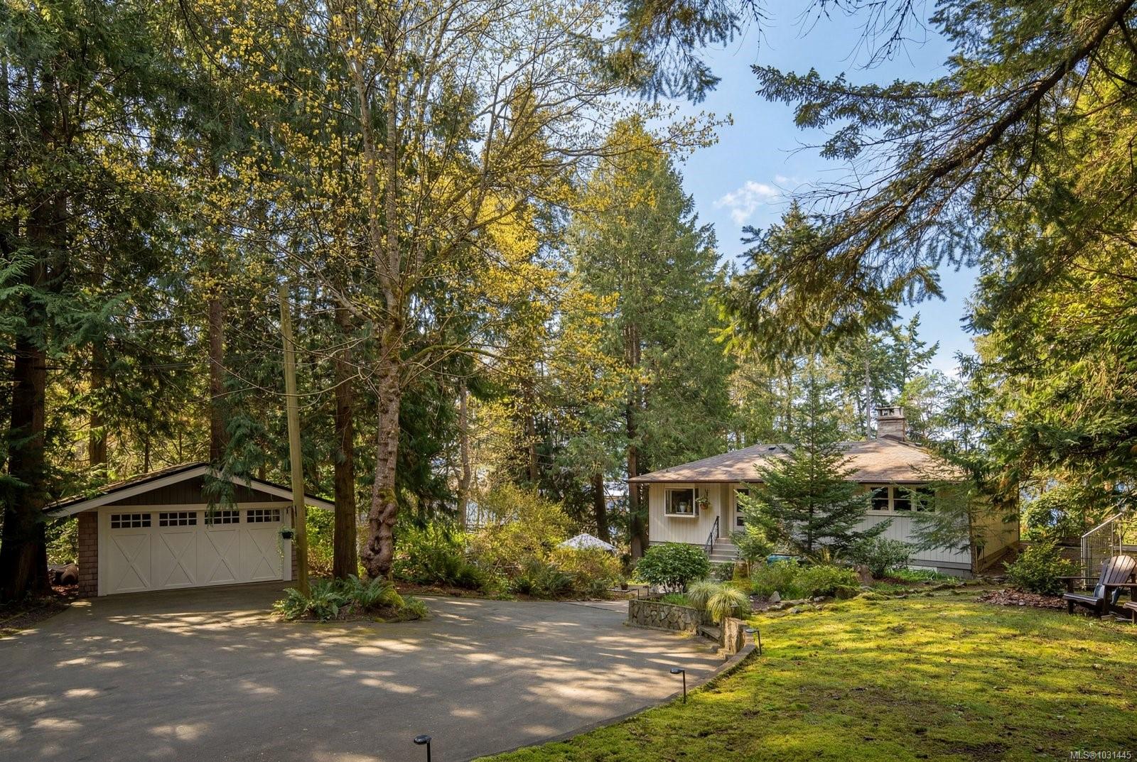 2320 Dolphin Rd