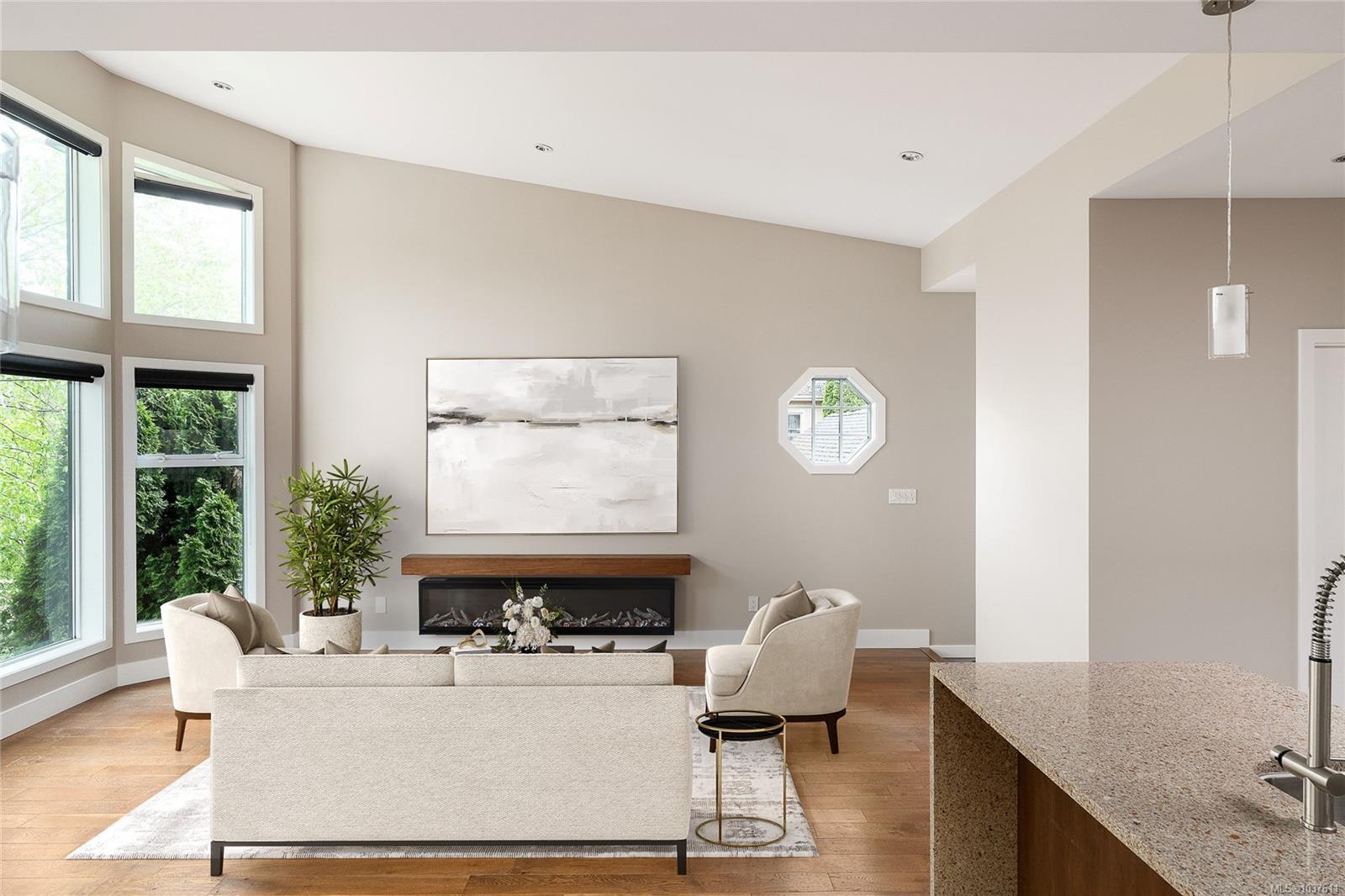 2591 Penrhyn St Unit: TH2
