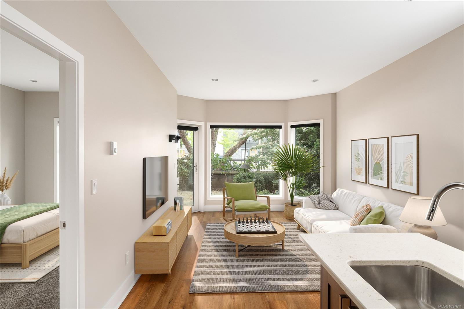 2591 Penrhyn St Unit: TH2