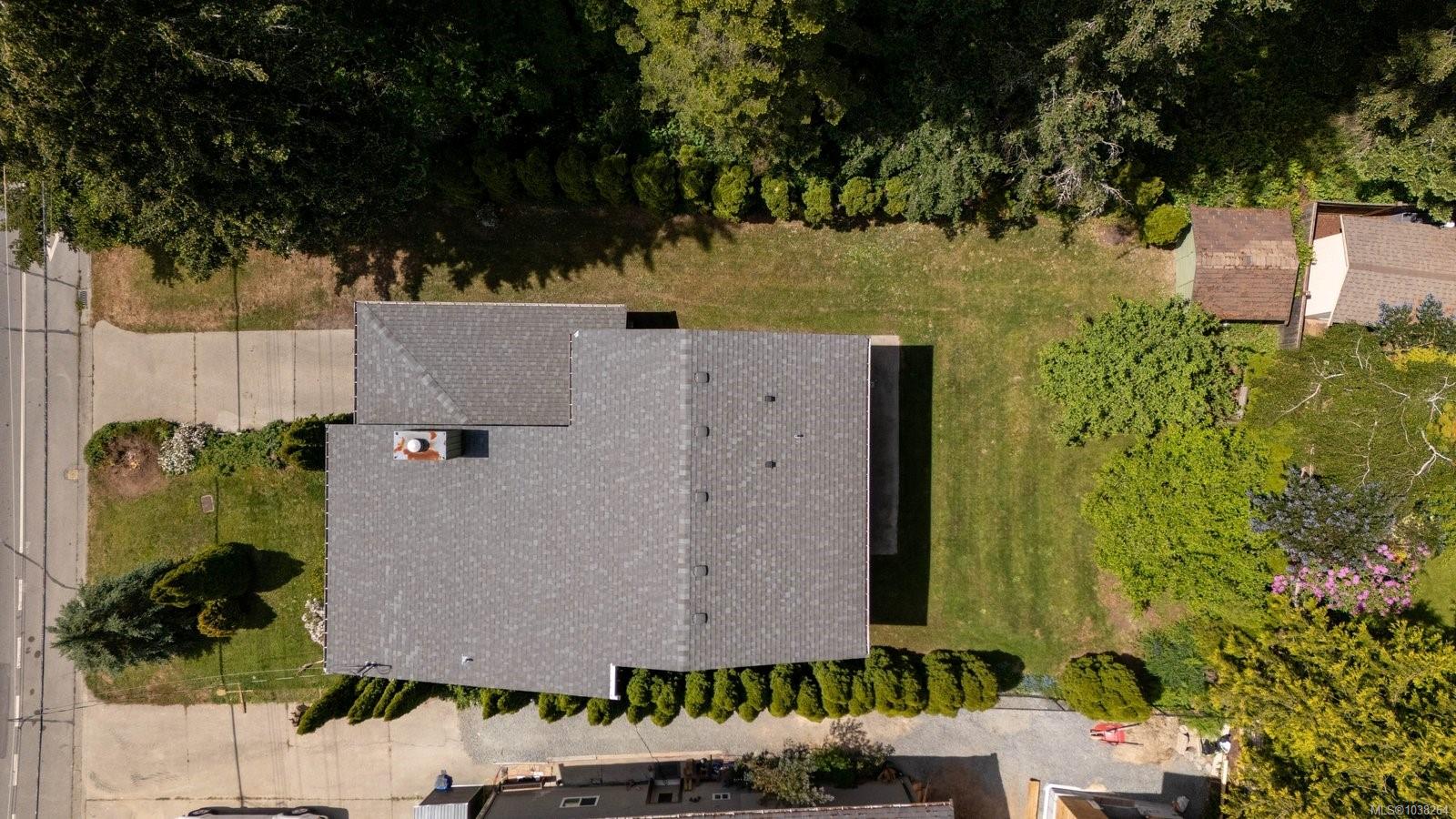 764 Mann Ave