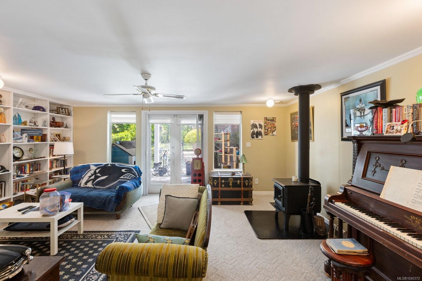 627 Downey Rd