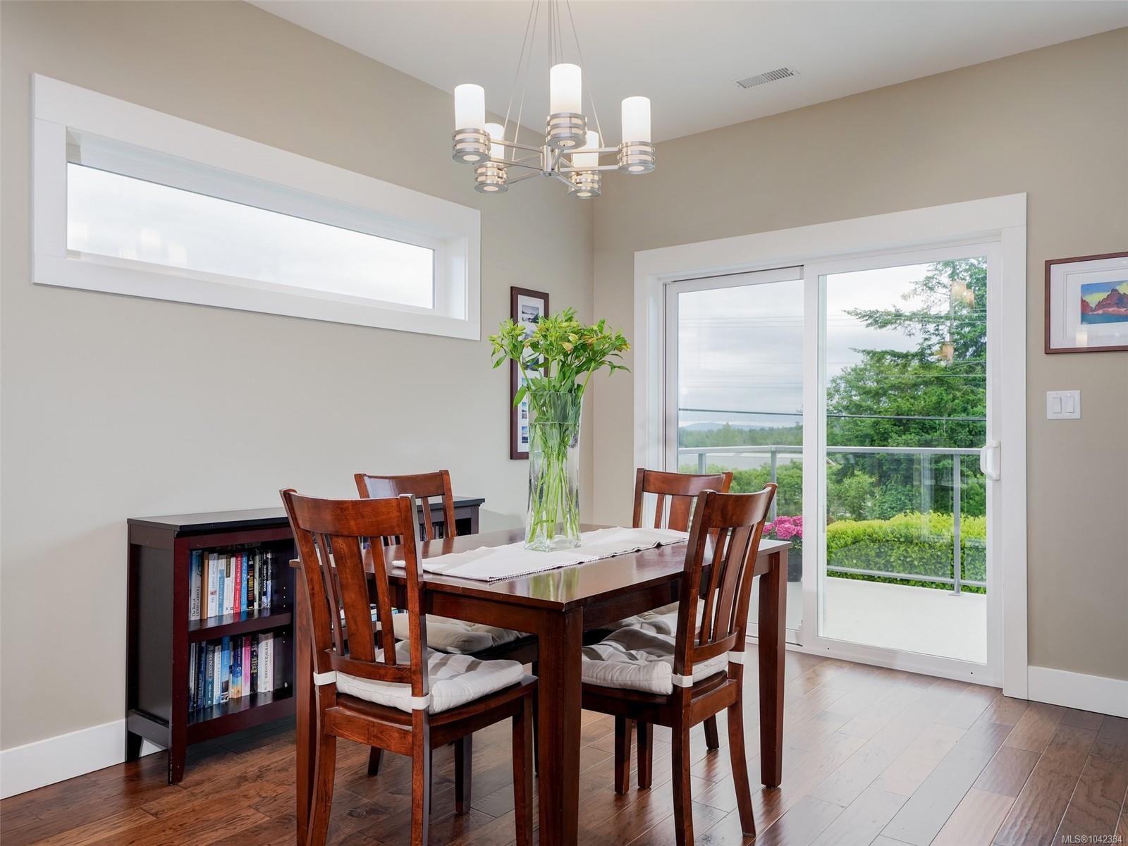 7224 East Saanich Rd