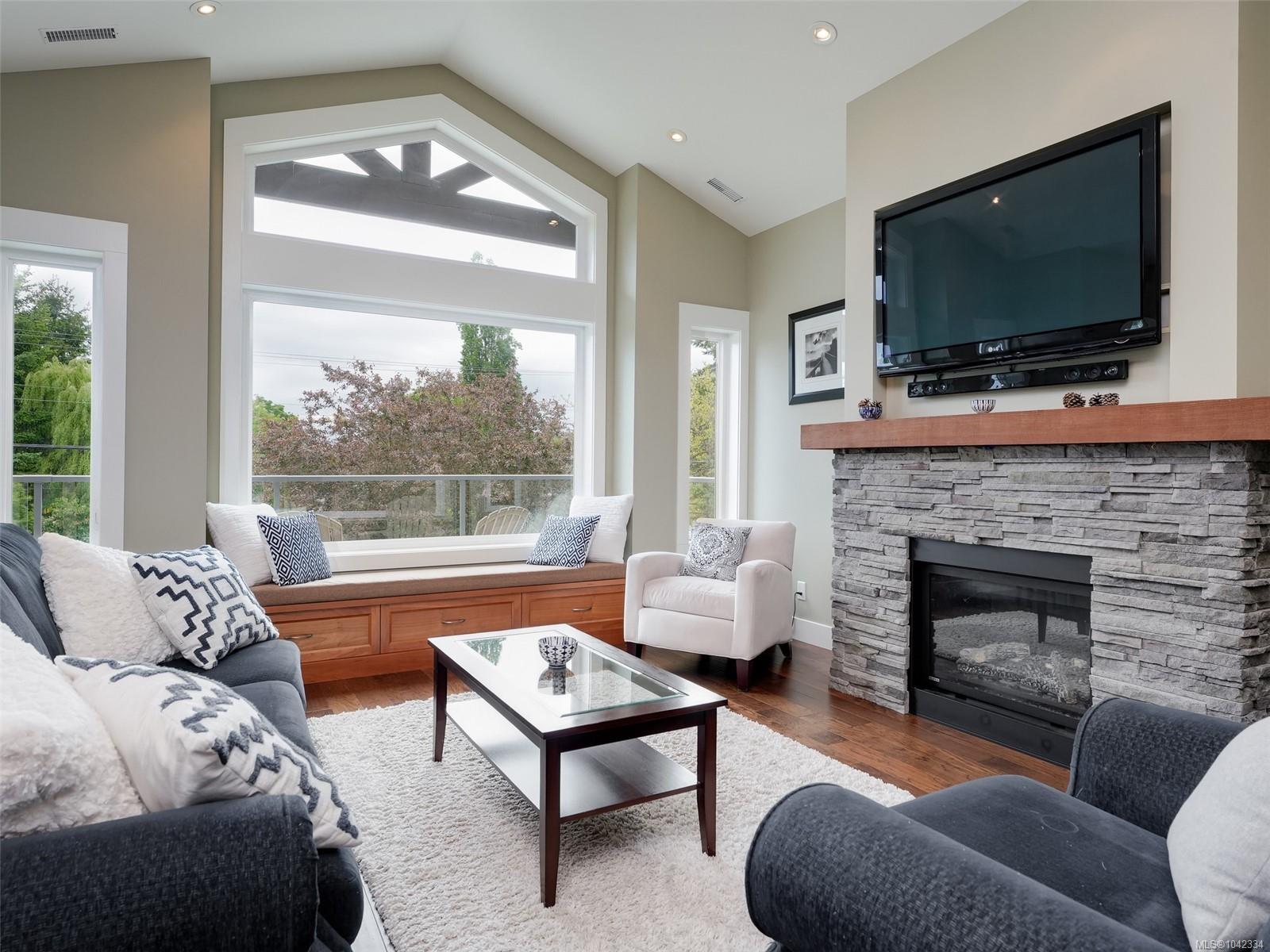 7224 East Saanich Rd