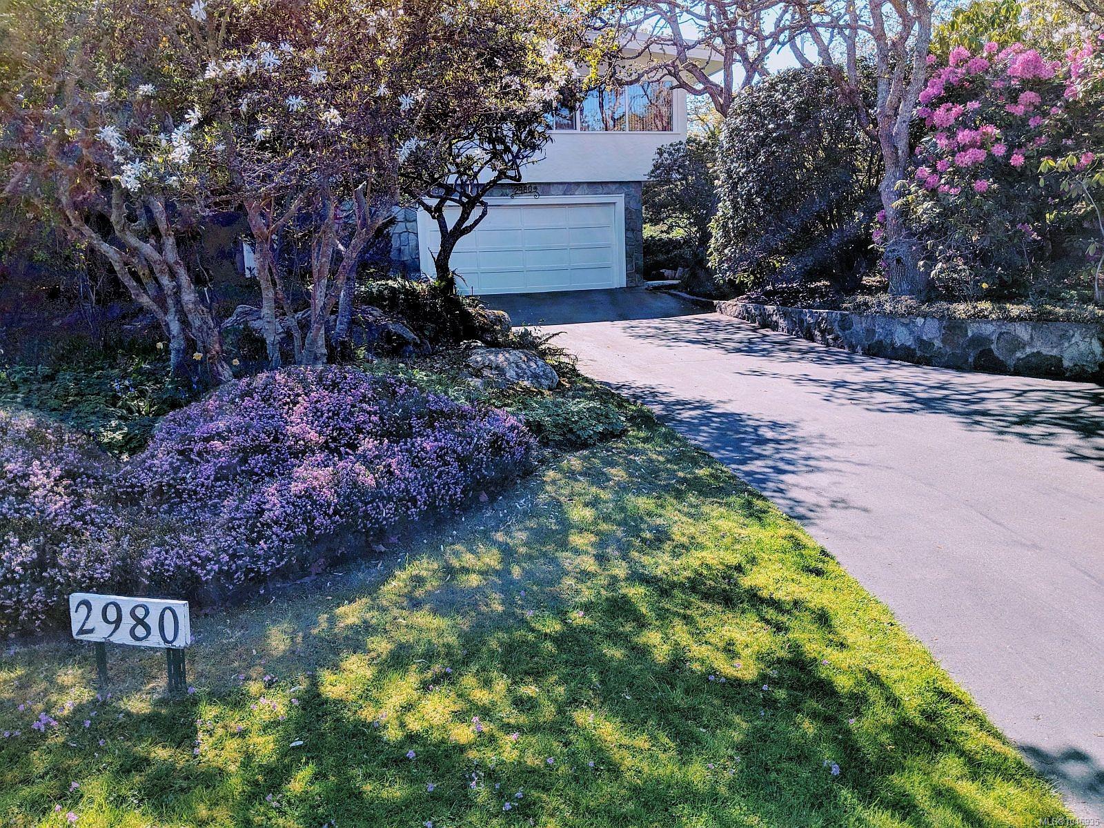 2980 Beach Dr