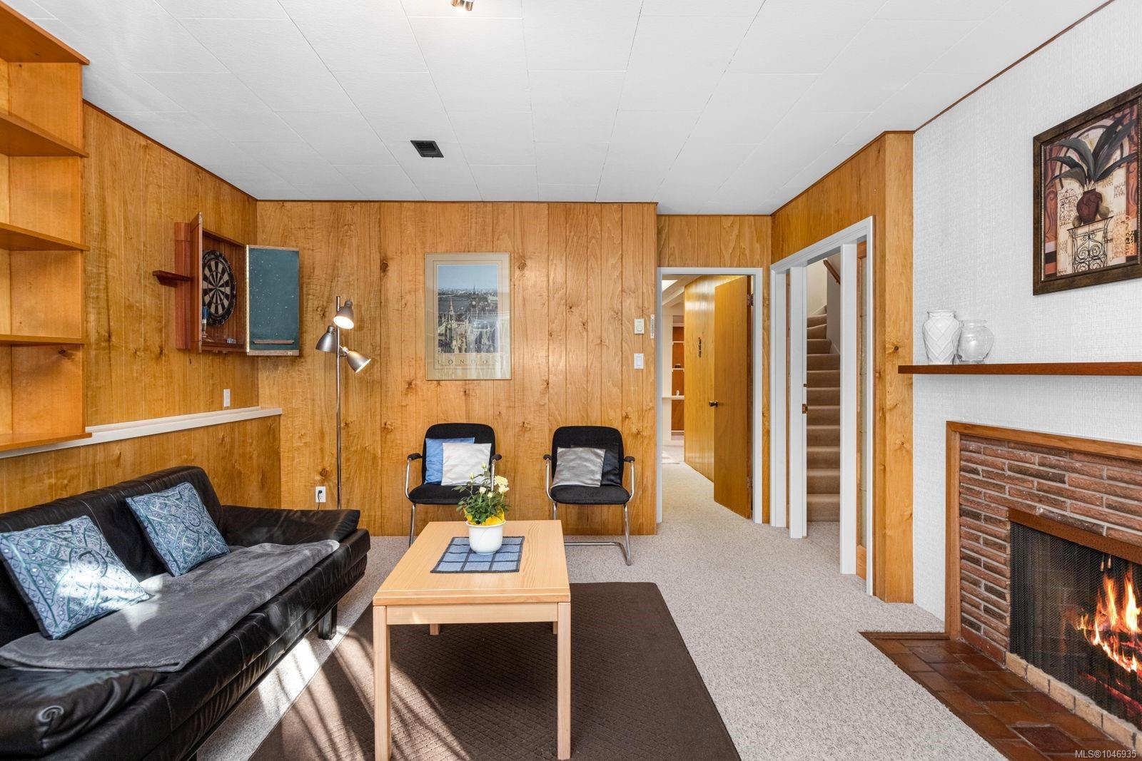 2980 Beach Dr