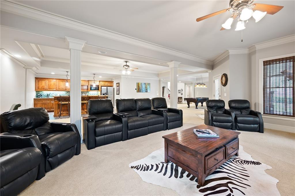 3020 Creek Tree Lane