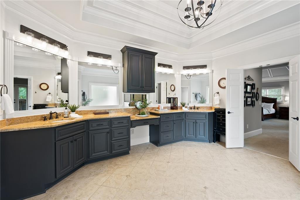 3020 Creek Tree Lane