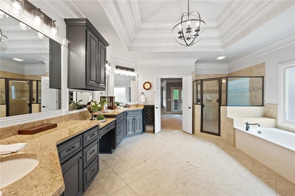 3020 Creek Tree Lane