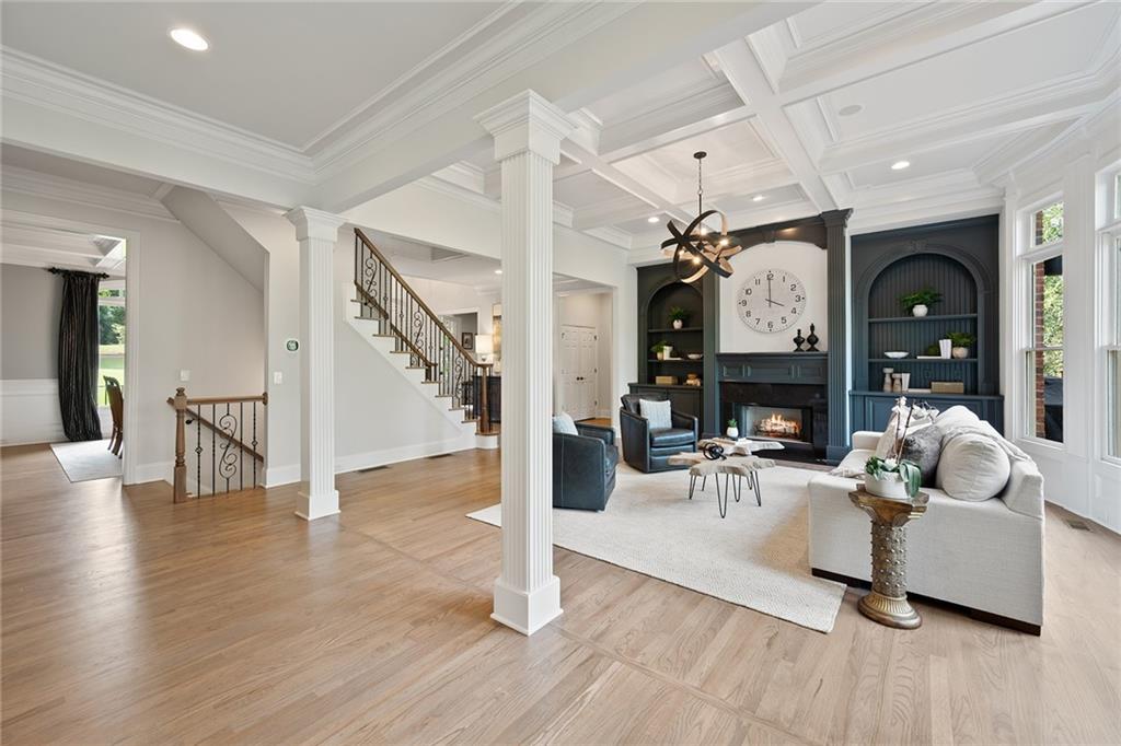 3020 Creek Tree Lane