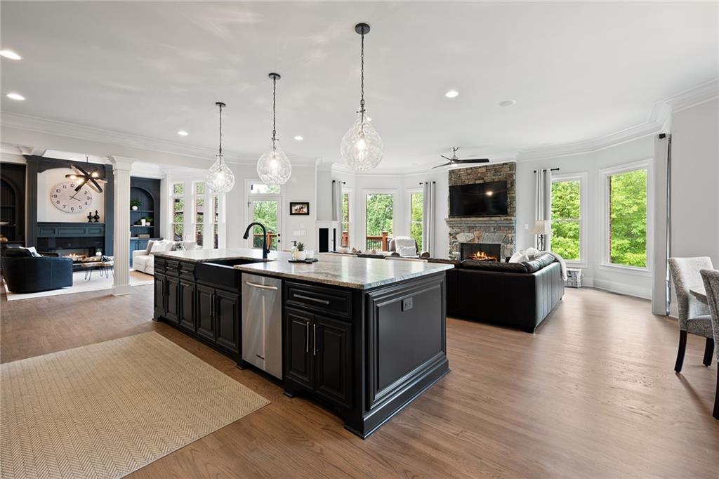 3020 Creek Tree Lane