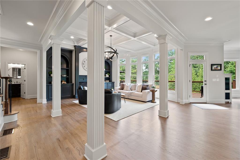 3020 Creek Tree Lane