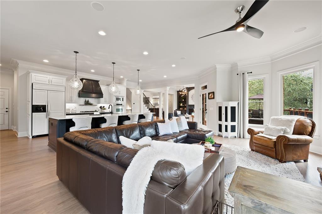 3020 Creek Tree Lane