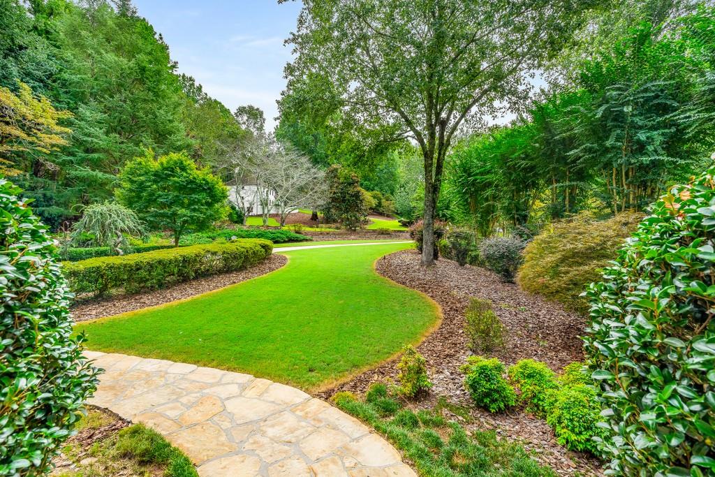 170 Westchester Way