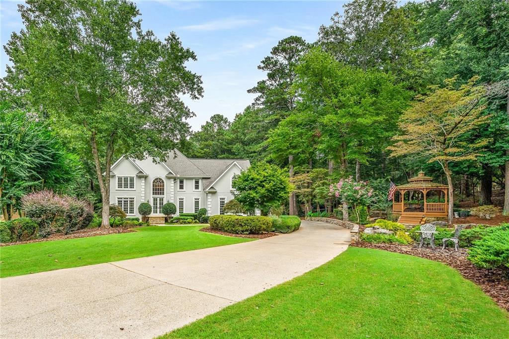 170 Westchester Way