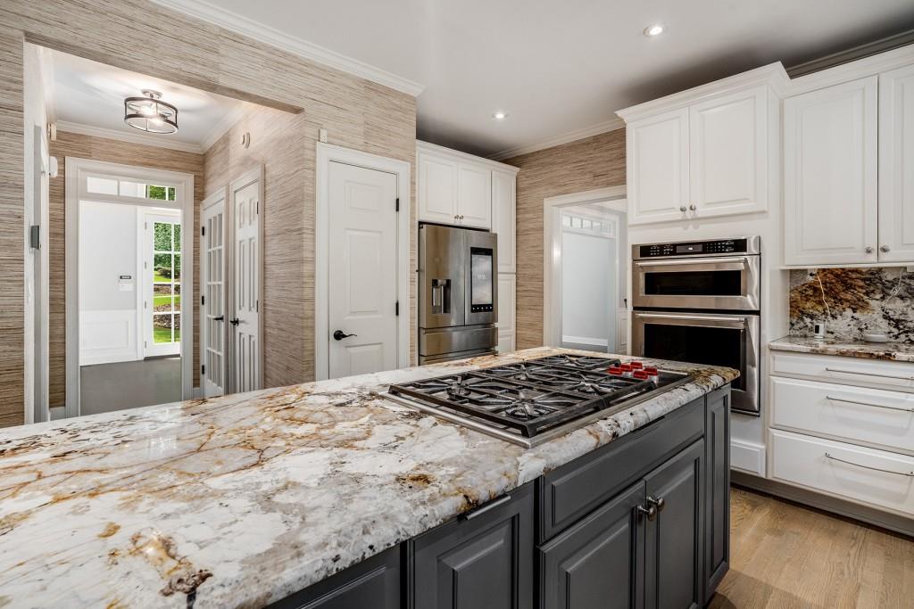 170 Westchester Way