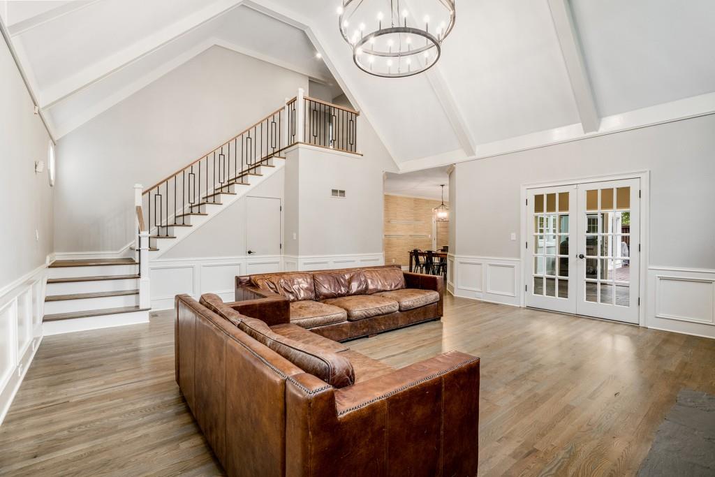170 Westchester Way