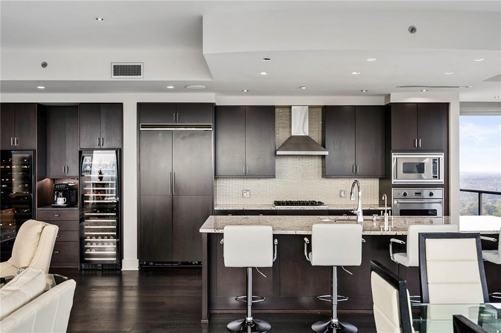 3630 Peachtree Road NE Unit 2104