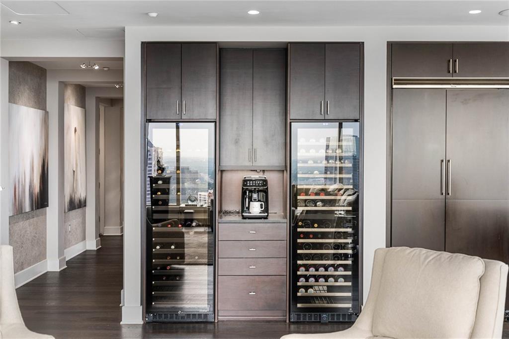 3630 Peachtree Road NE Unit 2104