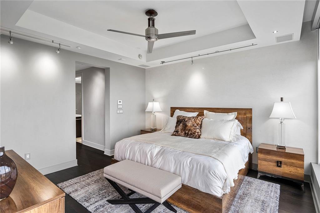 3630 Peachtree Road NE Unit 2104