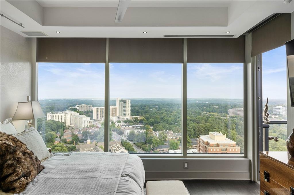 3630 Peachtree Road NE Unit 2104