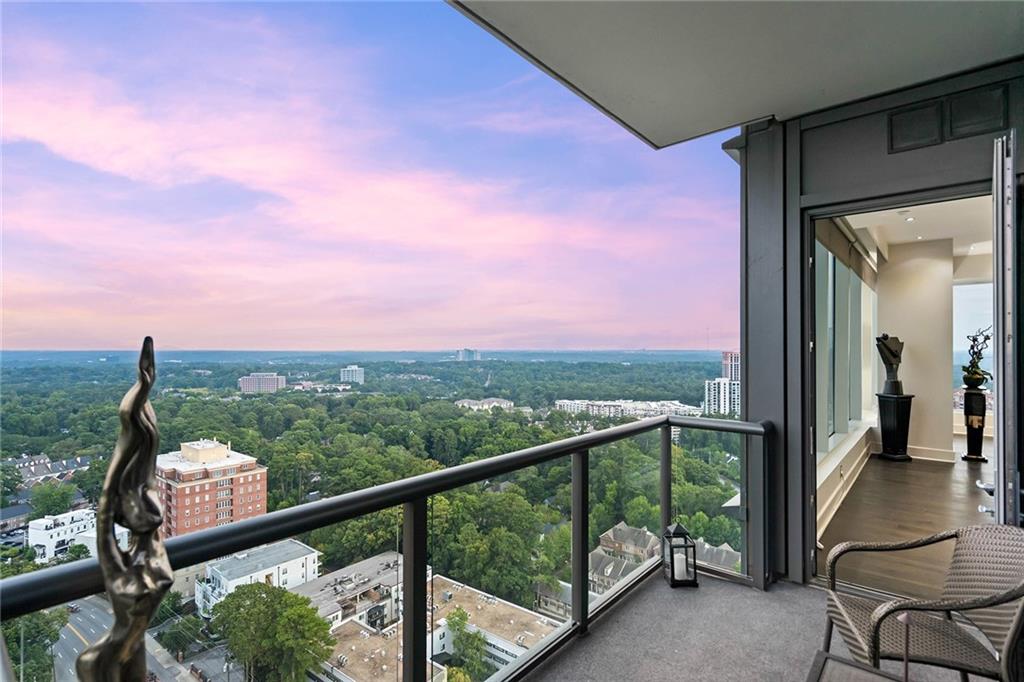 3630 Peachtree Road NE Unit 2104