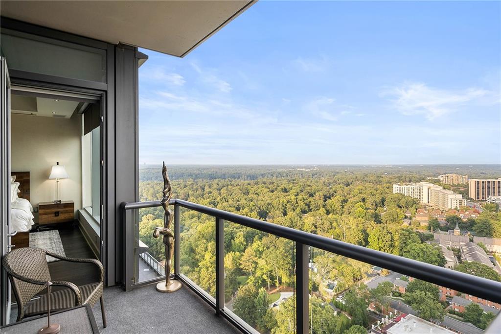 3630 Peachtree Road NE Unit 2104