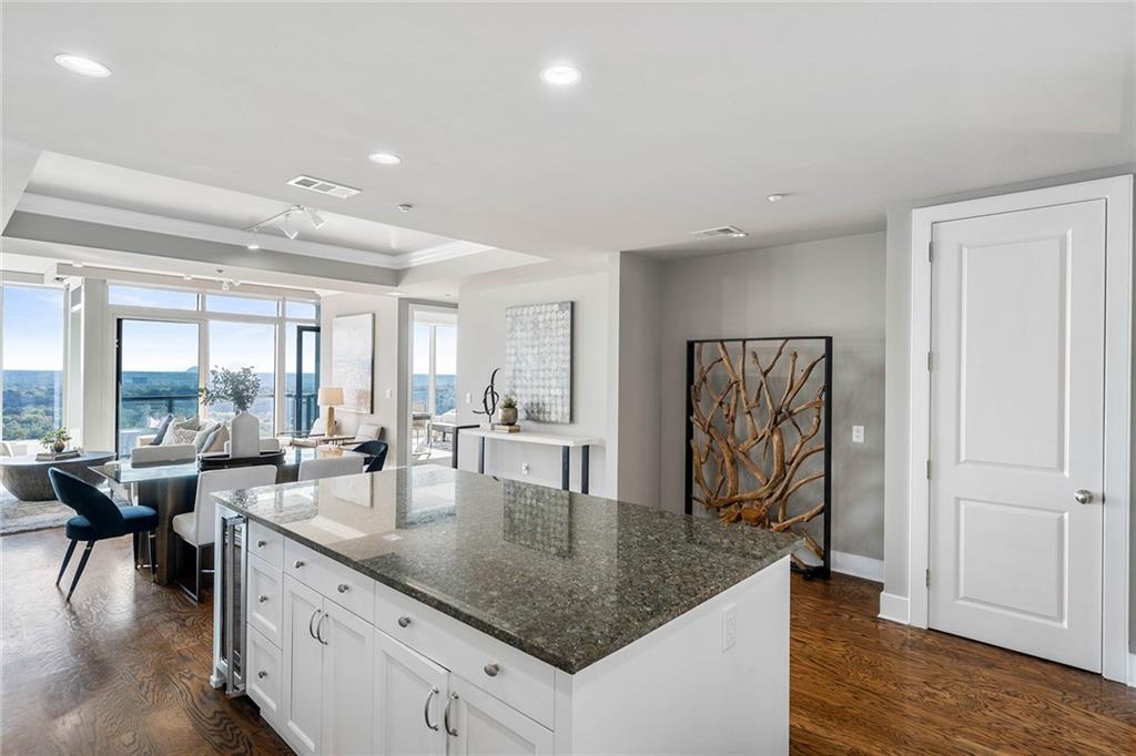 3630 Peachtree Road NE Unit 1902