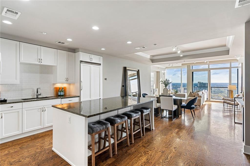 3630 Peachtree Road NE Unit 1902