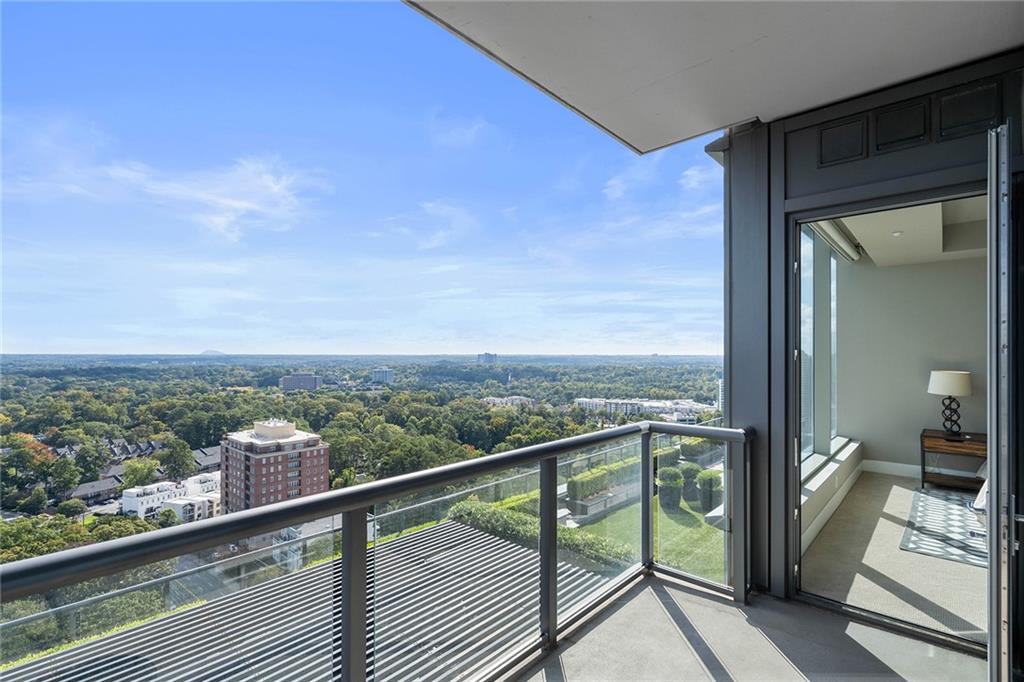 3630 Peachtree Road NE Unit 1902