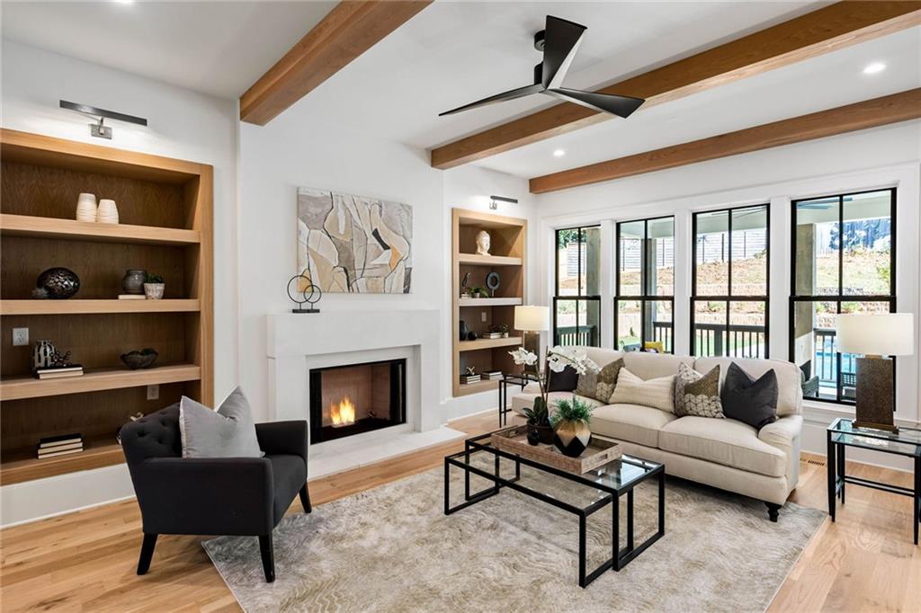 1441 W Wesley Road NW