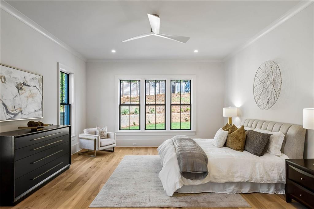 1441 W Wesley Road NW