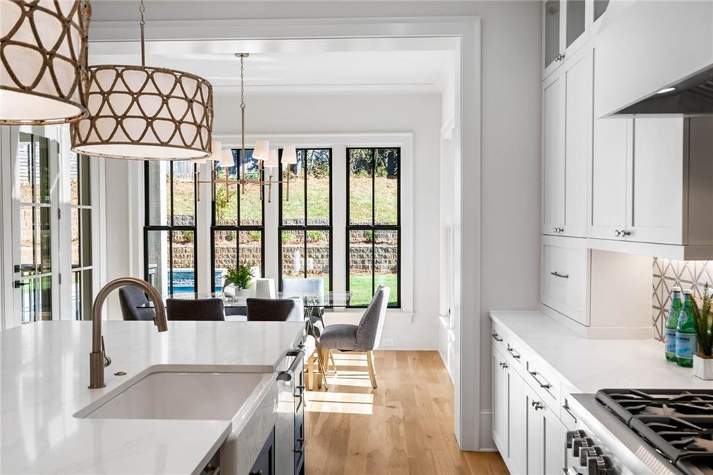 1441 W Wesley Road NW