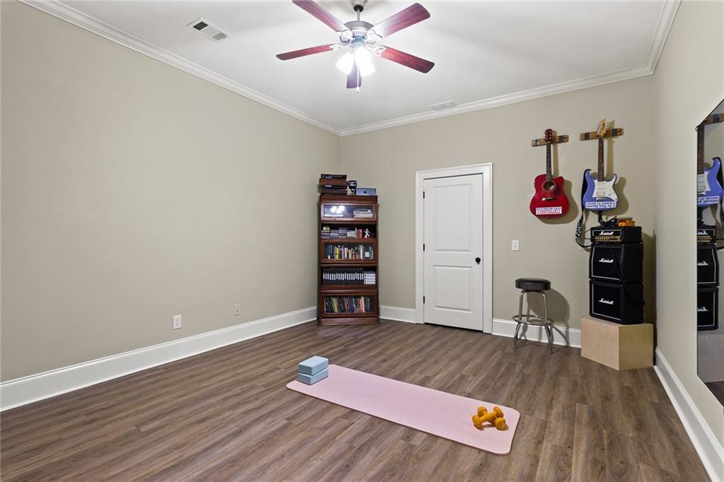 112 Forsyth Trail