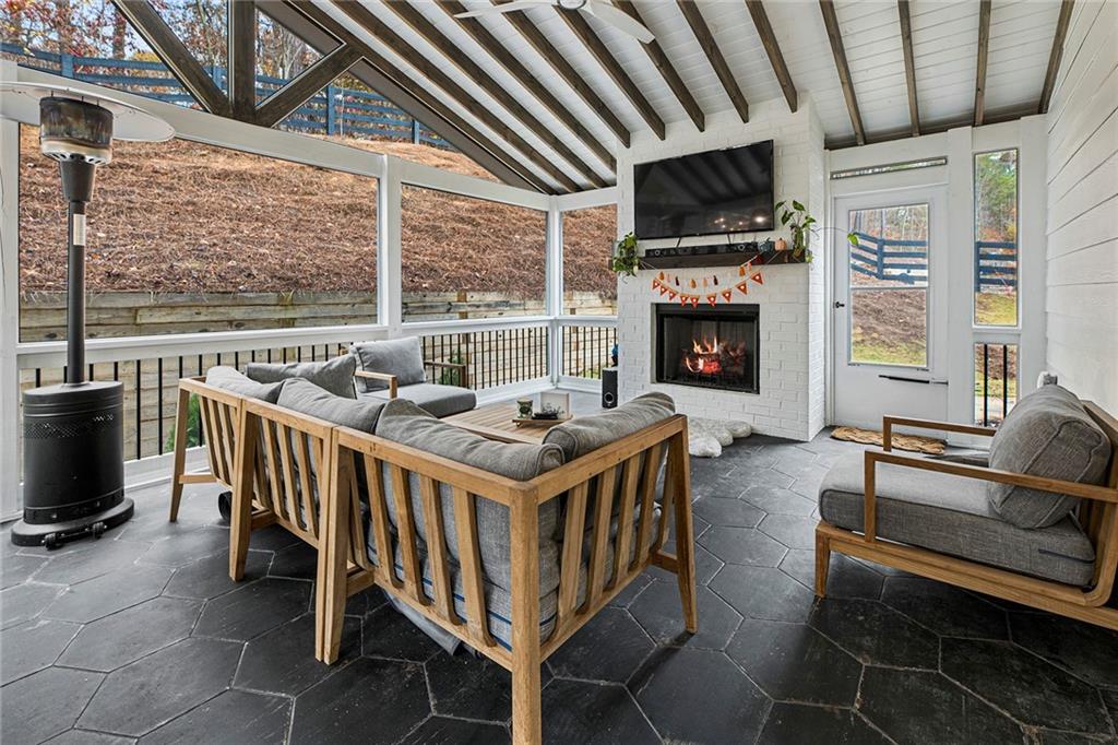 6650 Canyon Cove