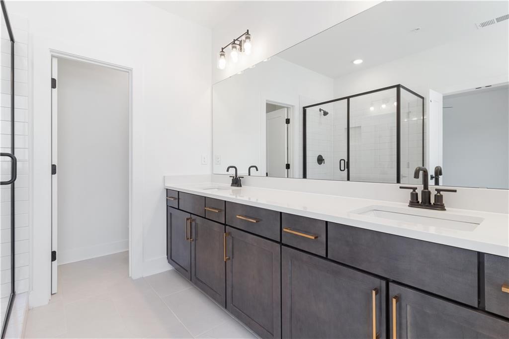 305 Walker Avenue Drive Unit 123