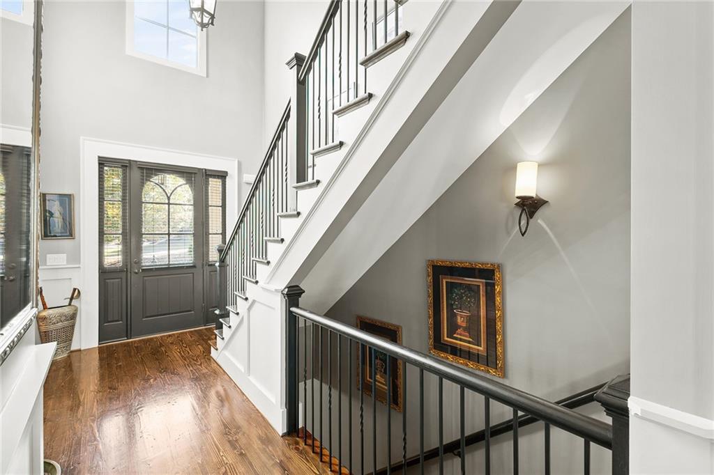 2550 Hillandale Circle