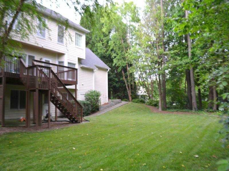1599 Brentwood Drive