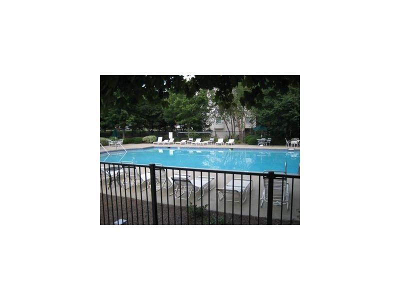 1599 Brentwood Drive