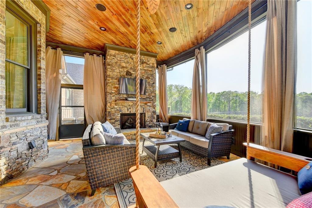 1327 Ewing Chapel Road