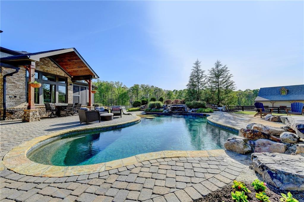 1327 Ewing Chapel Road