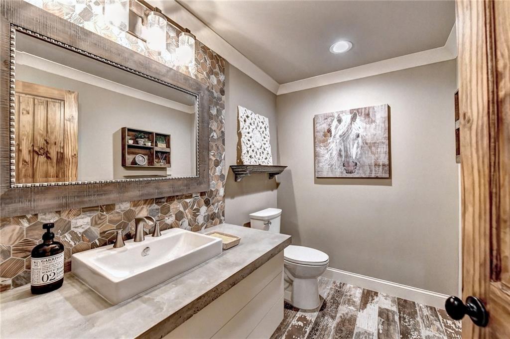 1327 Ewing Chapel Road