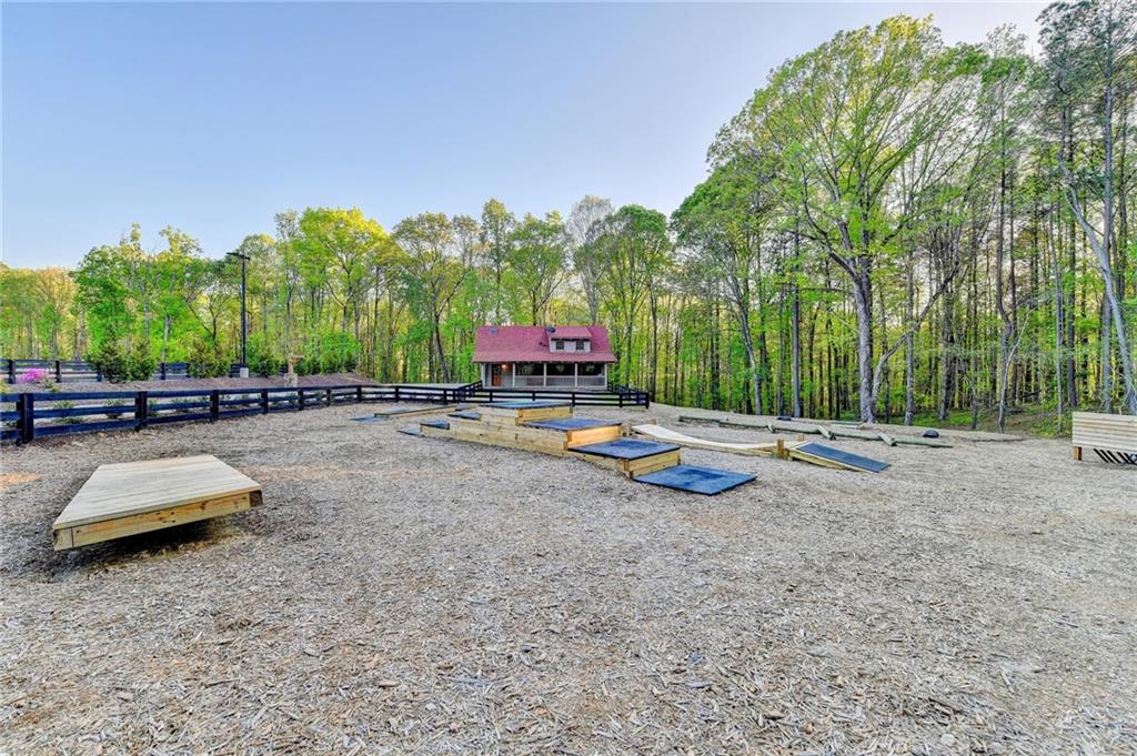 1327 Ewing Chapel Road