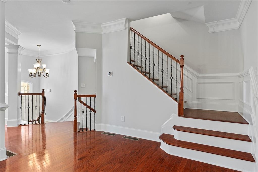 2852 Overlook Court