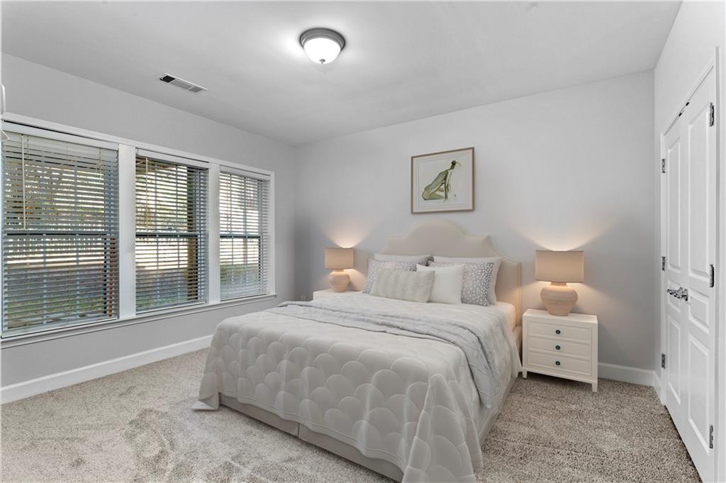 2852 Overlook Court