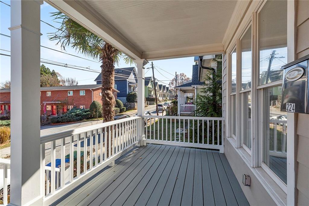 224 Lampkin Street NE