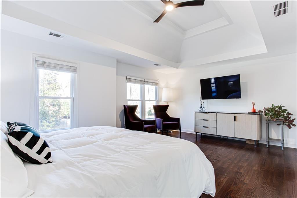 1400 Brentwood Drive