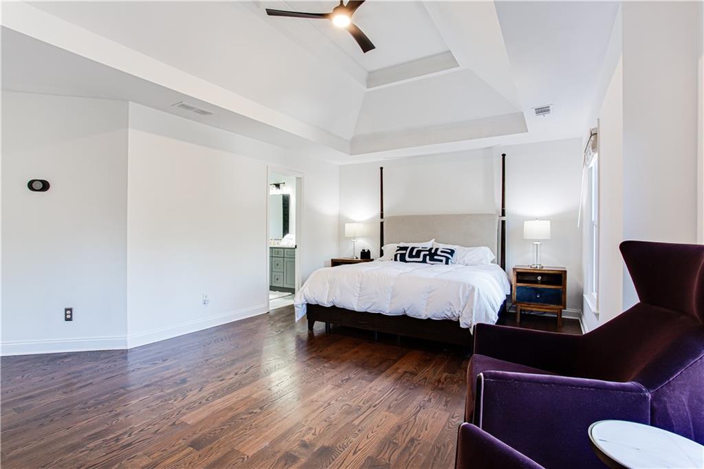 1400 Brentwood Drive