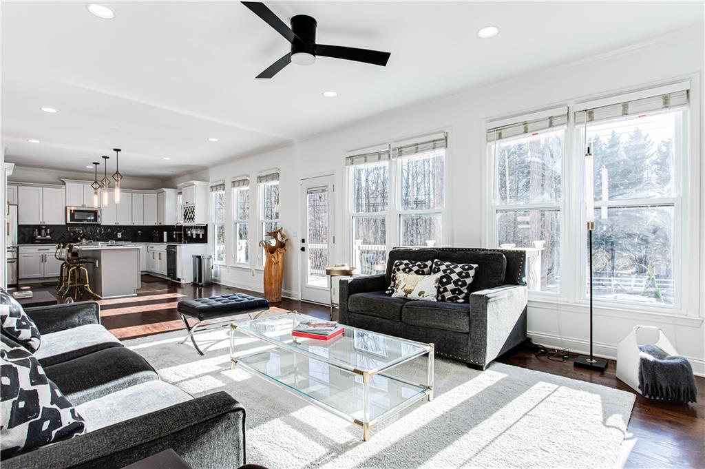 1400 Brentwood Drive